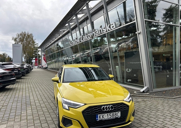 Audi A3 cena 121900 przebieg: 12512, rok produkcji 2023 z Toruń małe 254